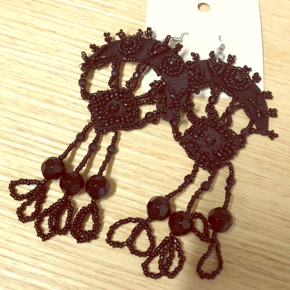 H&M trend collection beaded statement earring